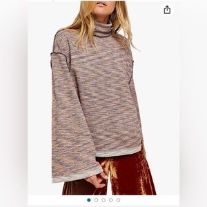 We The Free Sunny Days Turtleneck Size S